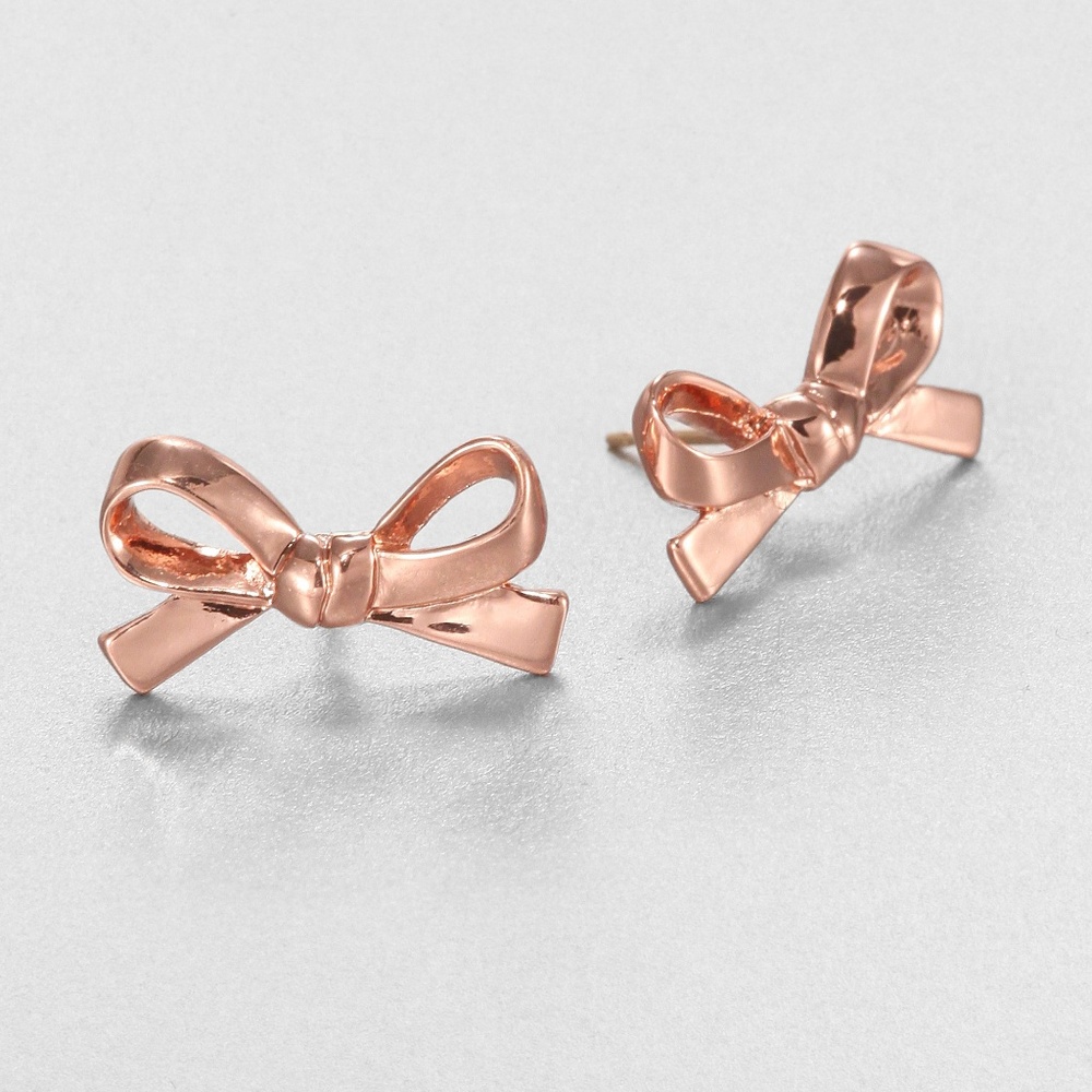 very cute! kate spade bow tie earrings NWOT